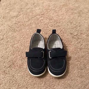 Boys loafers size 6